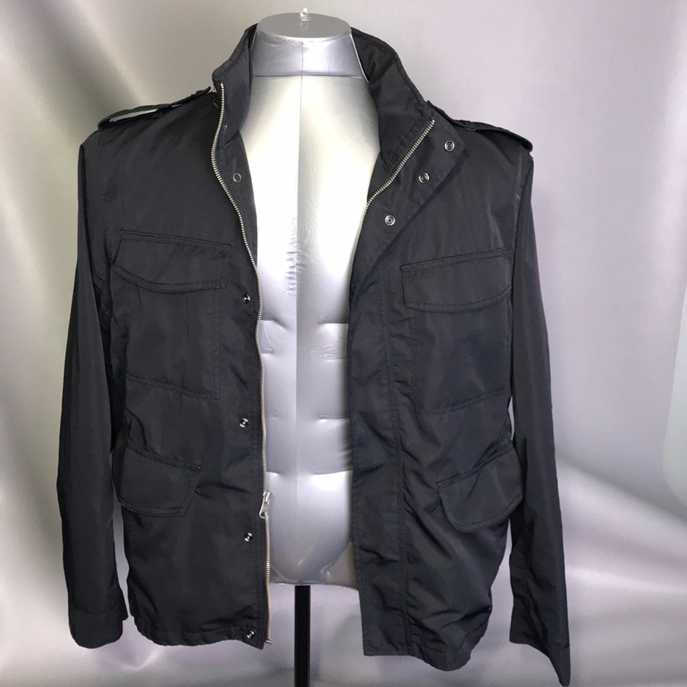 Gap Men’s Black Button/Zip Up Jacket Size Large